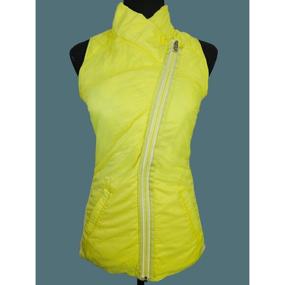 Lululemon What The Fluff Vest Reversible Clarity Yellow/Cream Womem Size 4 - Picture 1 of 14